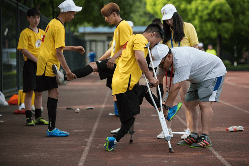 麻将胡了试玩-吕文扬体育之星助力特殊群体融合体育活动