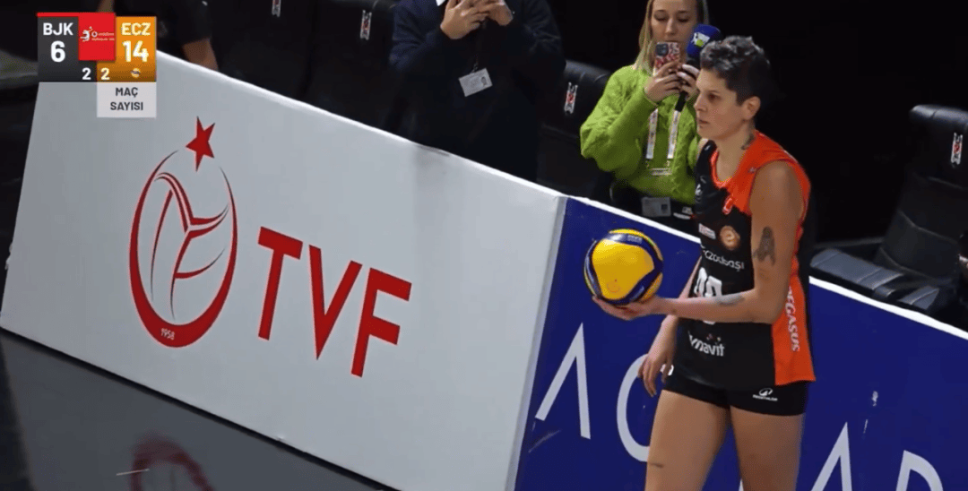 麻将胡了试玩-卡拉库尔特“假发球”事件 被意大利排协判违反体育道德 并出台新规