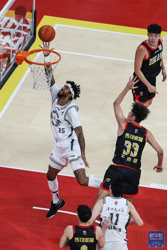 CBA常规赛｜深圳马可波罗胜南京天之蓝